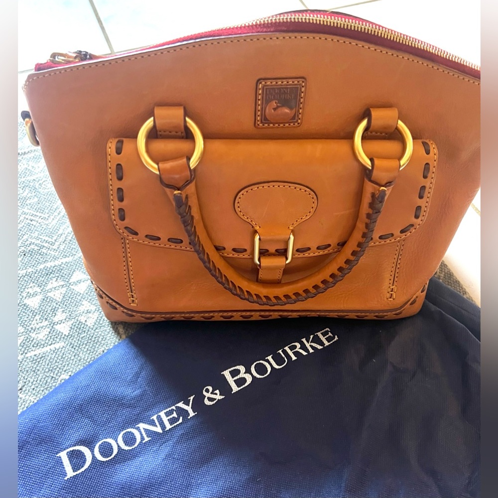 NWT Dooney & Bourke Leather Crossbody Satchel